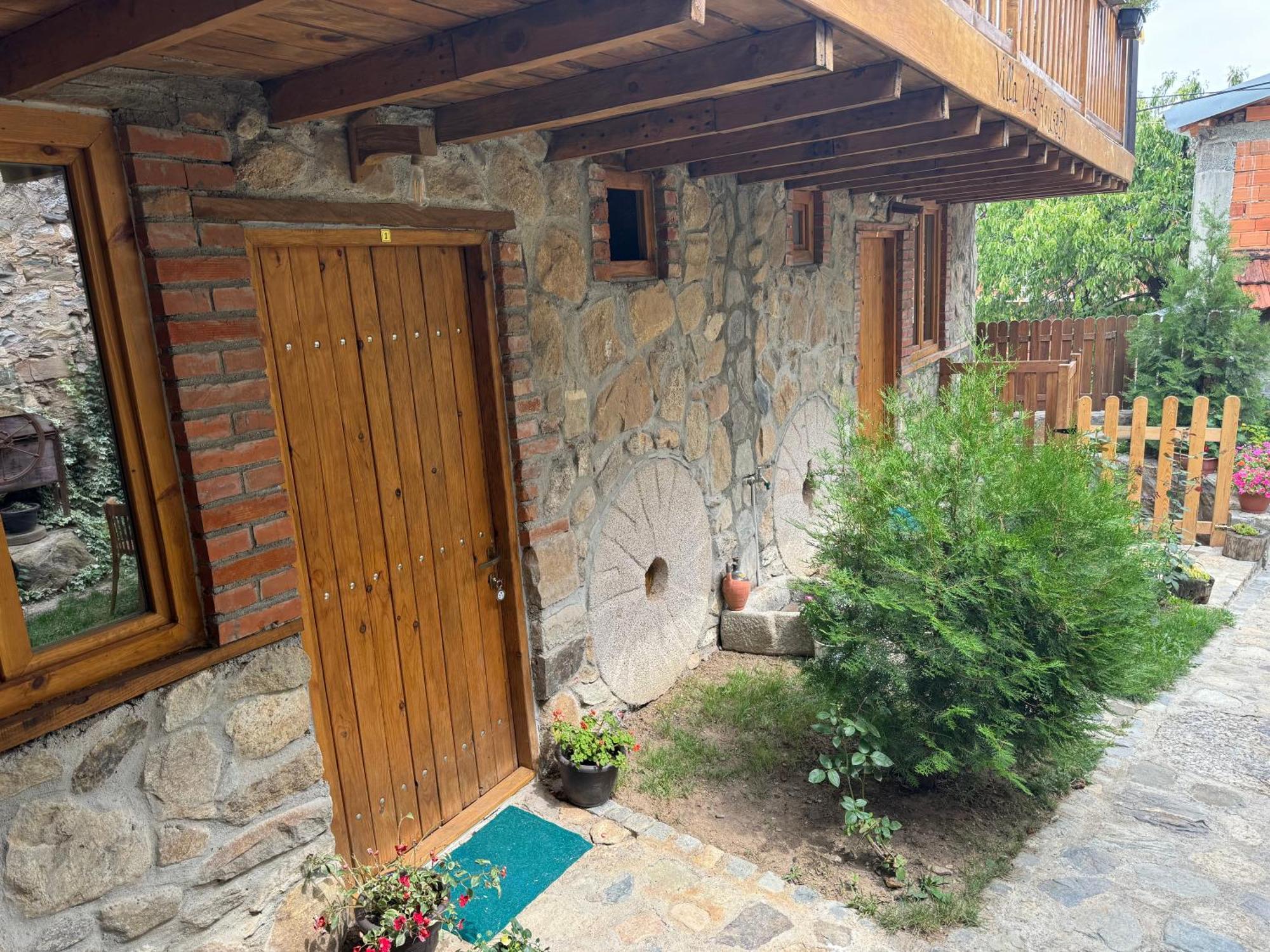 Villa Old House Bn Bitola Exteriér fotografie